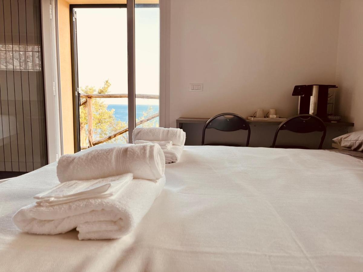 Hotel Eufonia Del Mare Finale Ligure Zewnętrze zdjęcie
