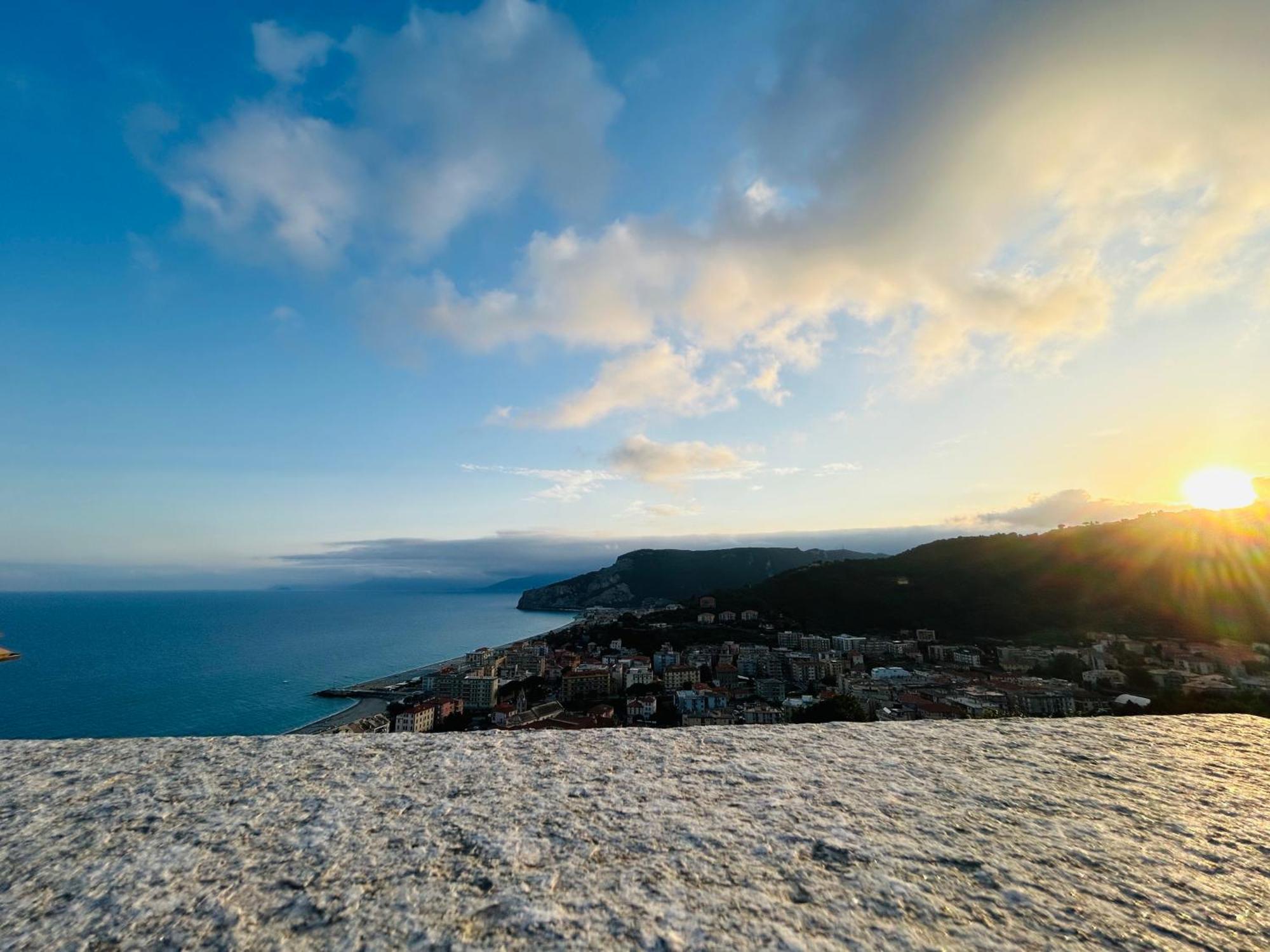 Hotel Eufonia Del Mare Finale Ligure Zewnętrze zdjęcie